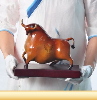 Tượng bò bằng đồng đẹp